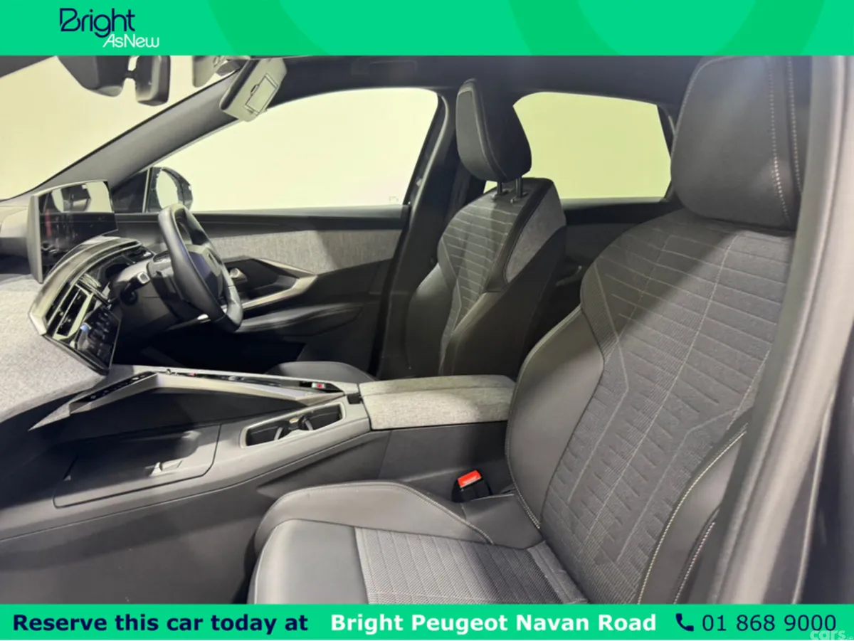 Peugeot 3008 MPV, Petrol Hybrid, 2025, Grey