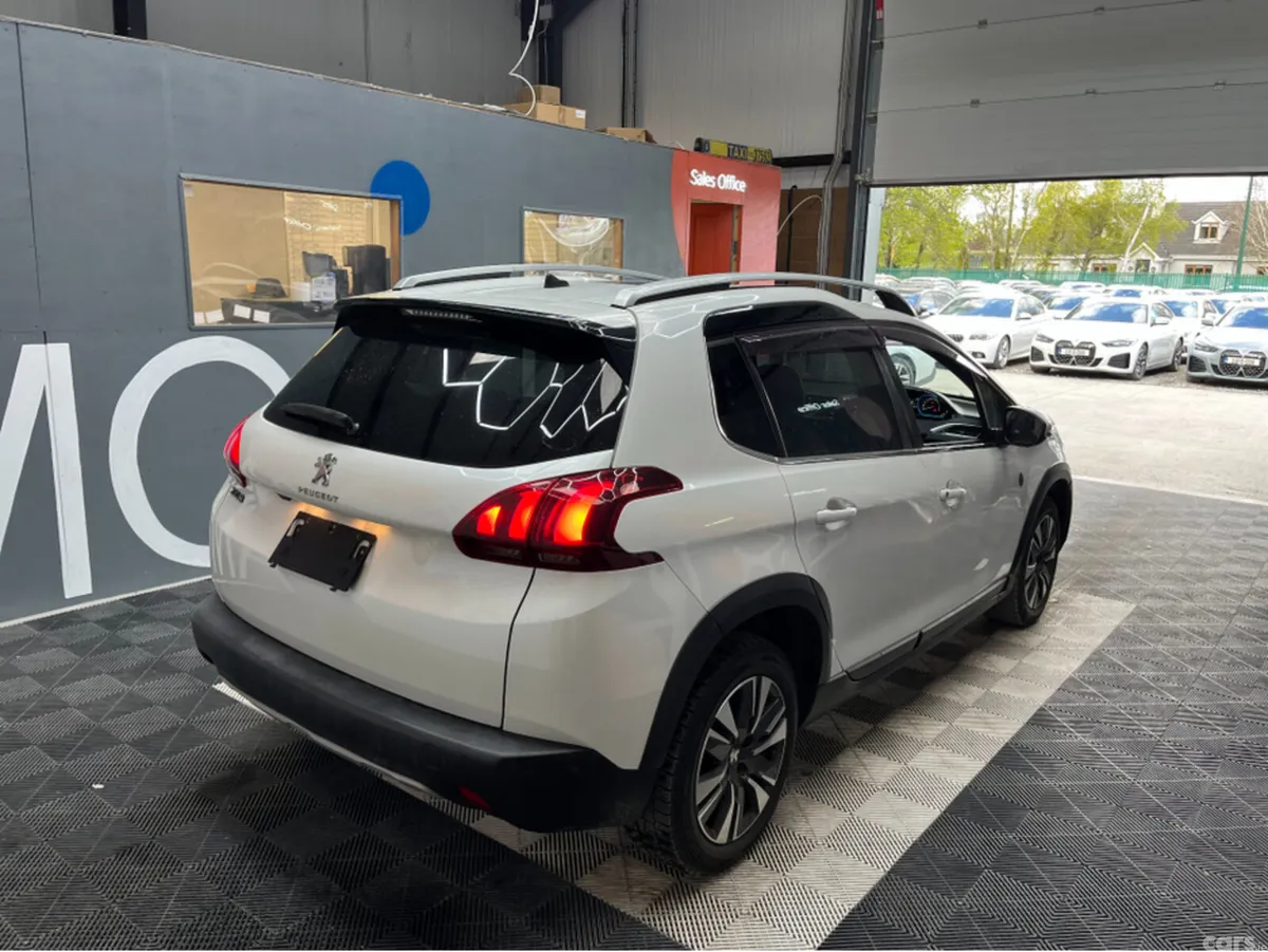 Peugeot 2008 SUV, Petrol, 2020, White