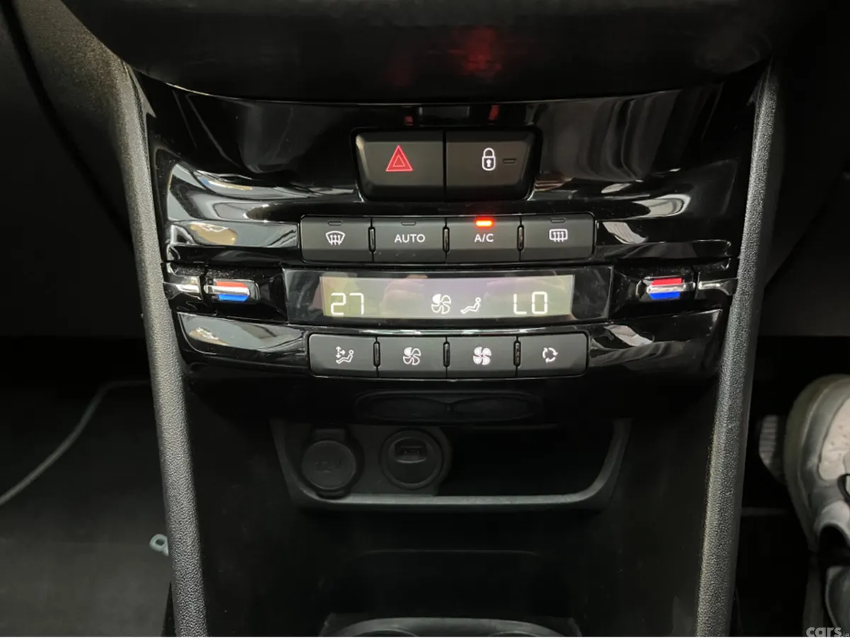 Peugeot 2008 SUV, Petrol, 2020, White