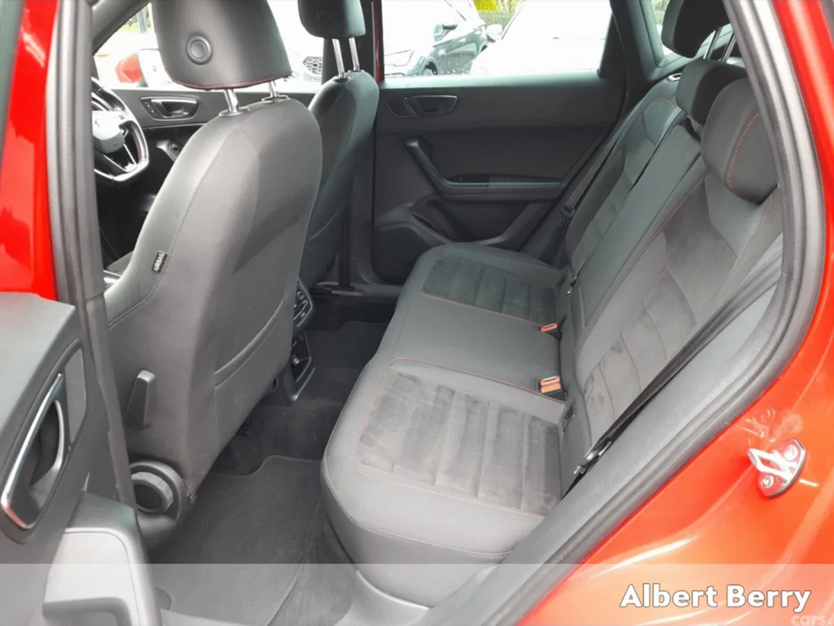 SEAT Ateca Estate, Diesel, 2019, Red