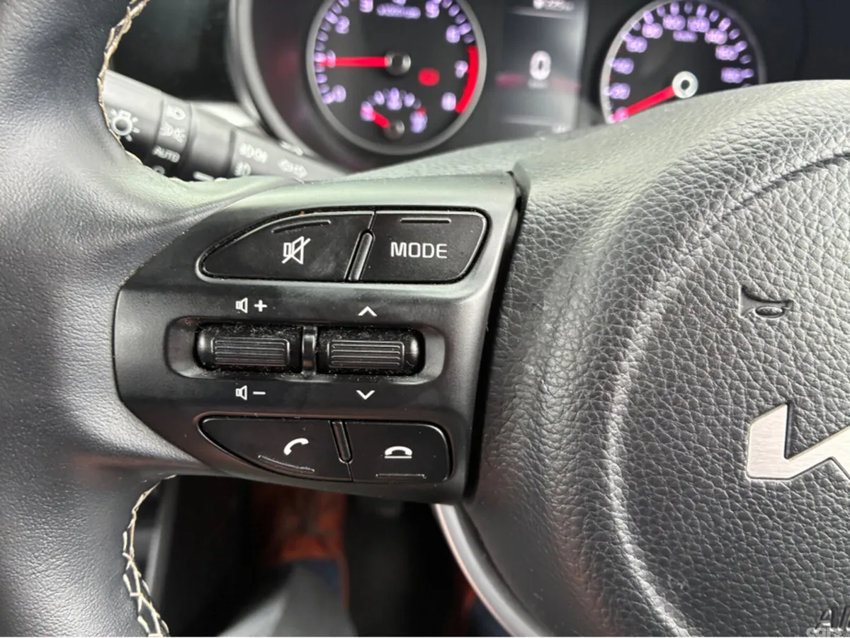 Kia Picanto Hatchback, Petrol, 2023, Yellow