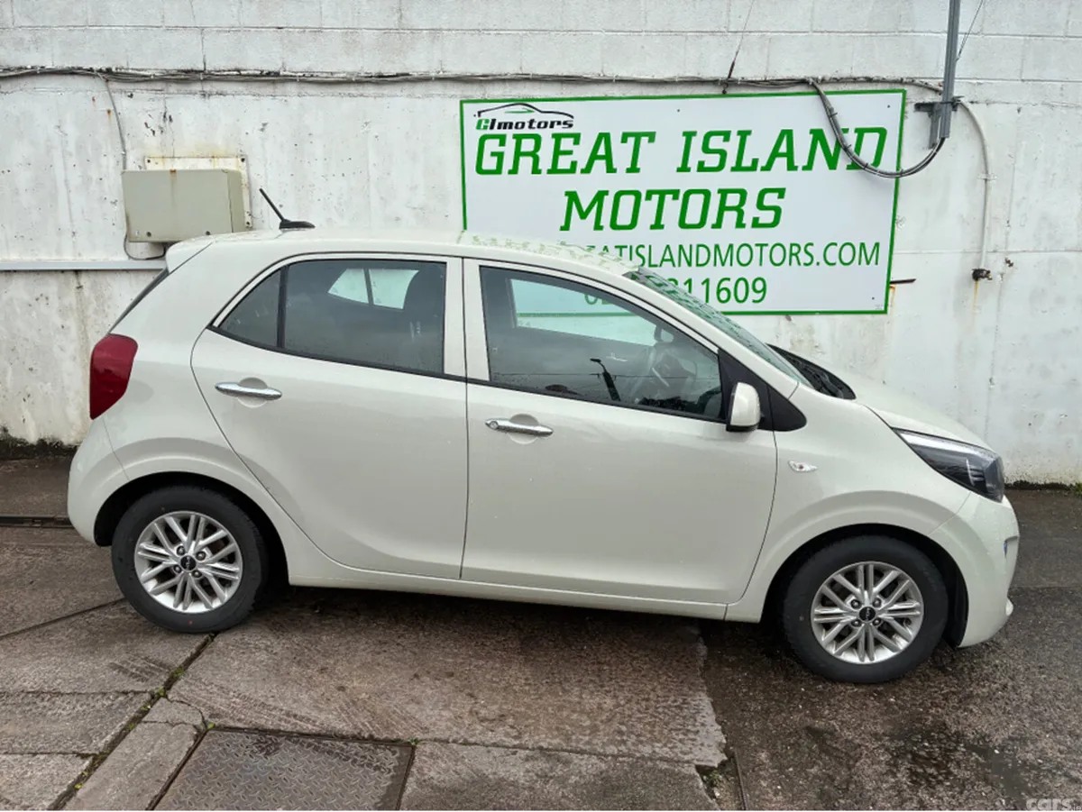 Kia Picanto Hatchback, Petrol, 2023, Yellow