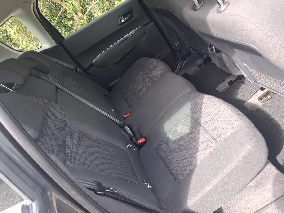 Peugeot 3008 SUV, Diesel, 2014, Grey