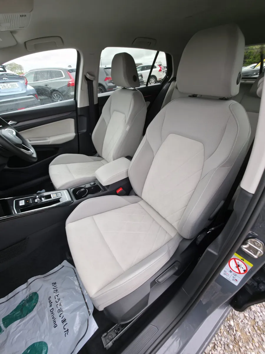 Volkswagen Golf Hatchback, Diesel, 2024, Grey