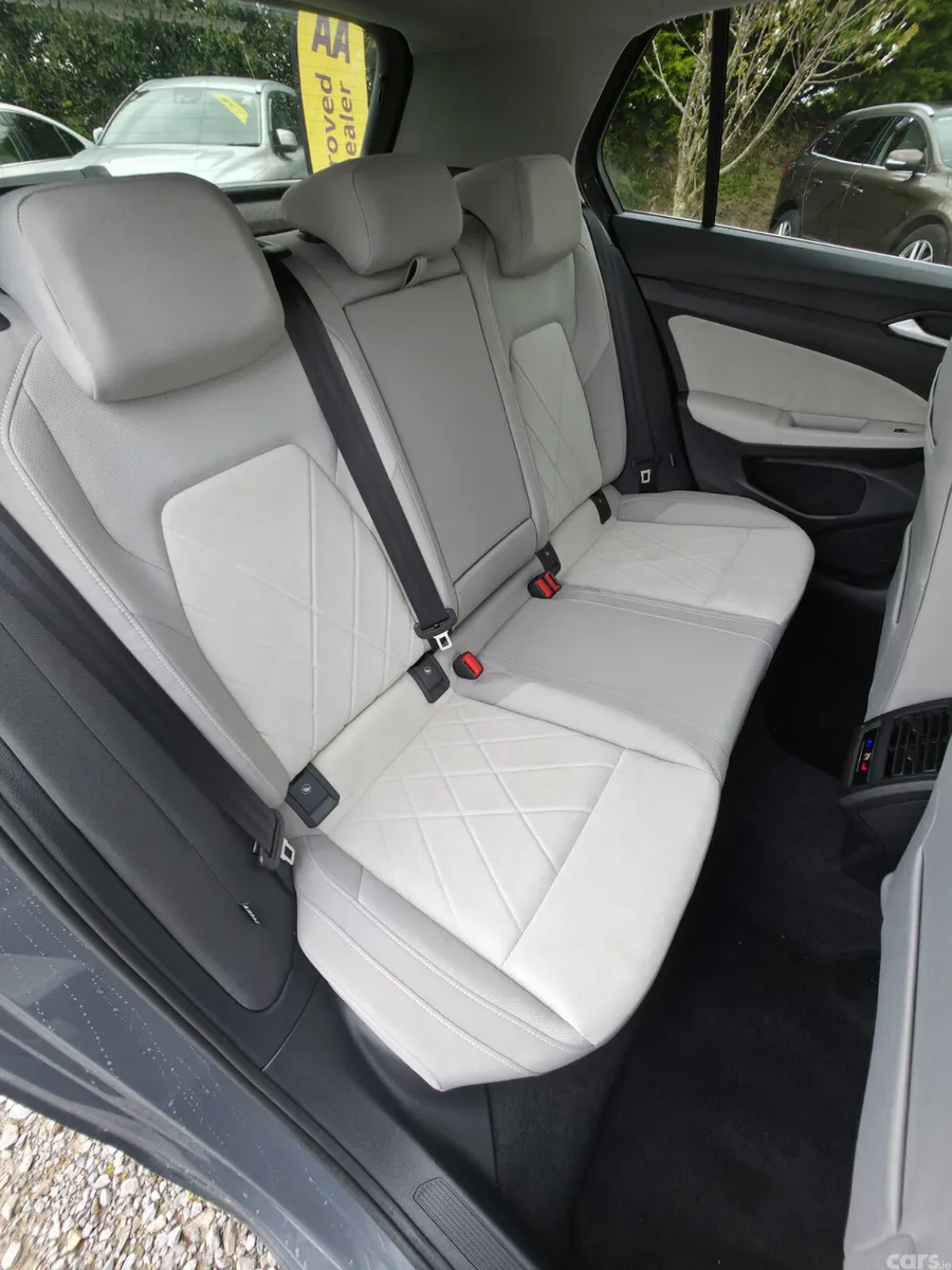 Volkswagen Golf Hatchback, Diesel, 2024, Grey