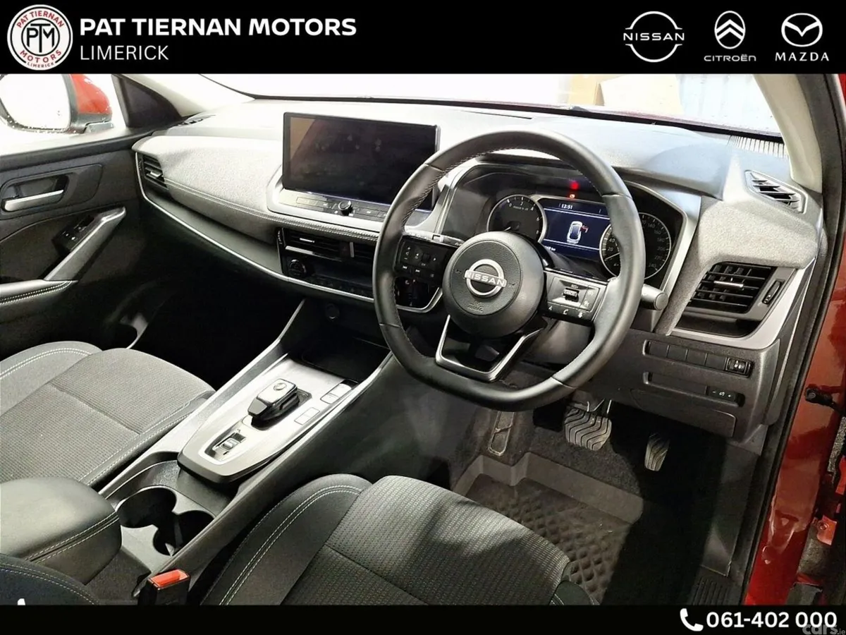 Nissan Qashqai MPV, Petrol Hybrid, 2026, Red
