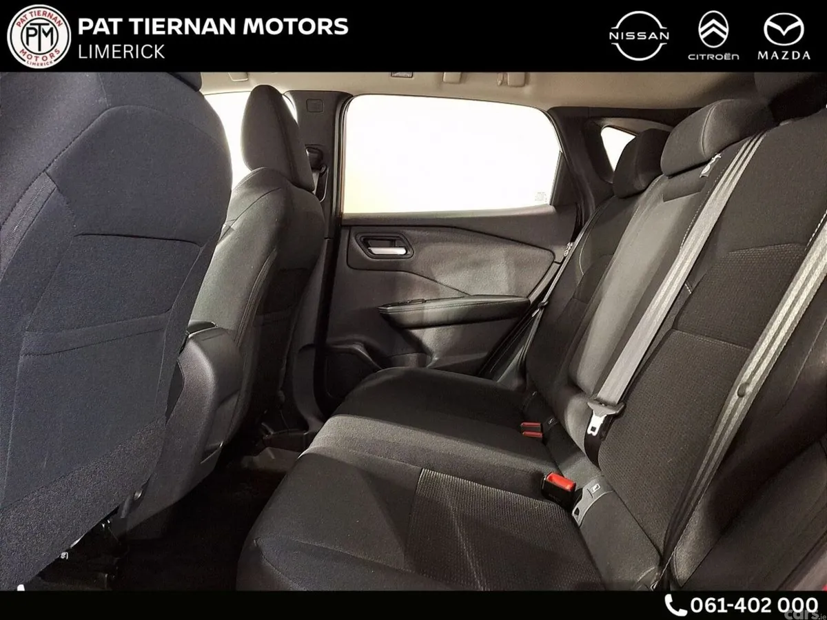 Nissan Qashqai MPV, Petrol Hybrid, 2026, Red