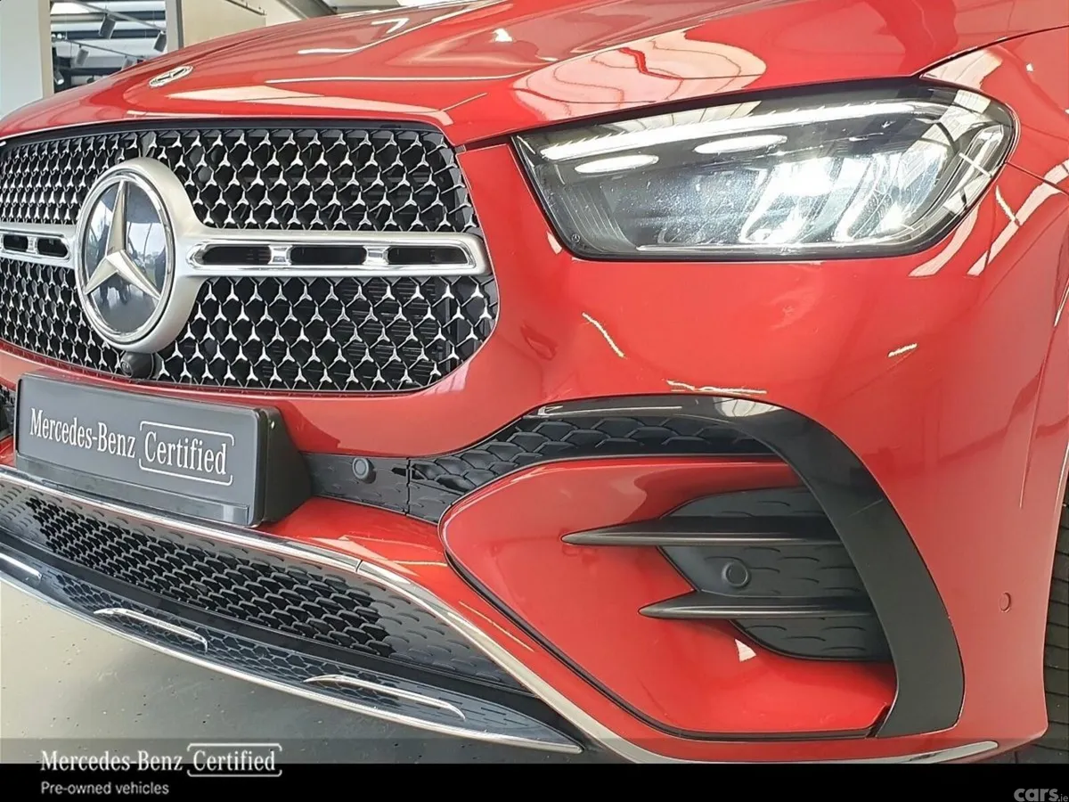 Mercedes-Benz GLE SUV, Diesel Plug-in Hybrid, 2024, Red