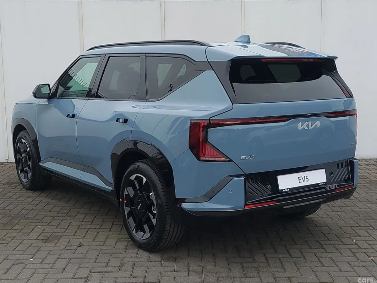 Kia EV5 SUV, Electric, 2026, Blue
