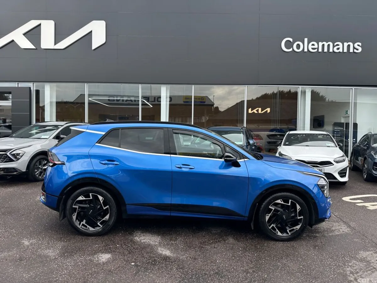 Kia Sportage SUV, Diesel Hybrid, 2025, Blue