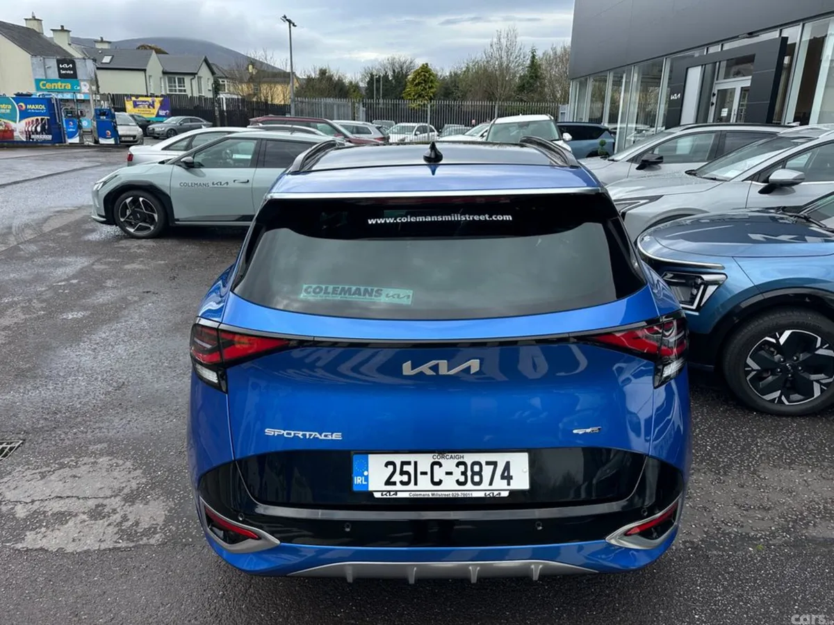 Kia Sportage SUV, Diesel Hybrid, 2025, Blue