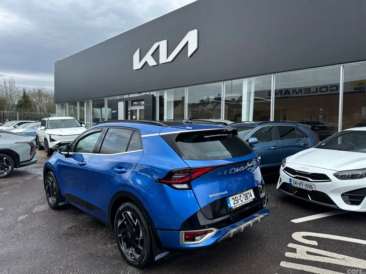 Kia Sportage SUV, Diesel Hybrid, 2025, Blue