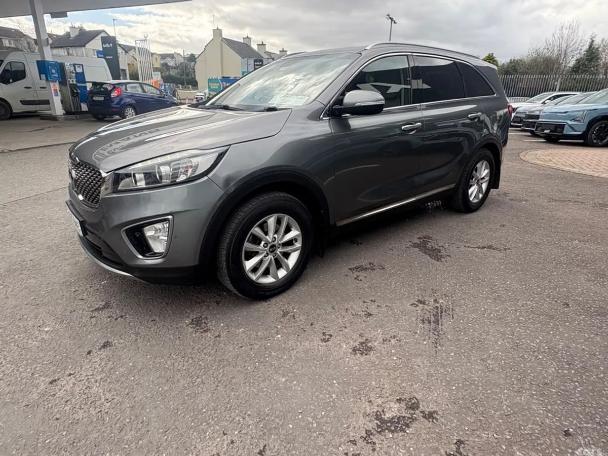 Kia Sorento SUV, Diesel, 2016, Grey