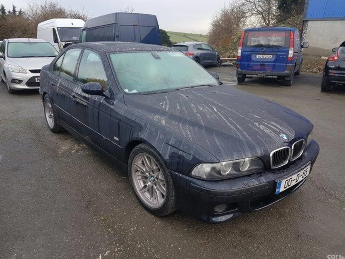 BMW M5 Saloon, Petrol, 2000, Black