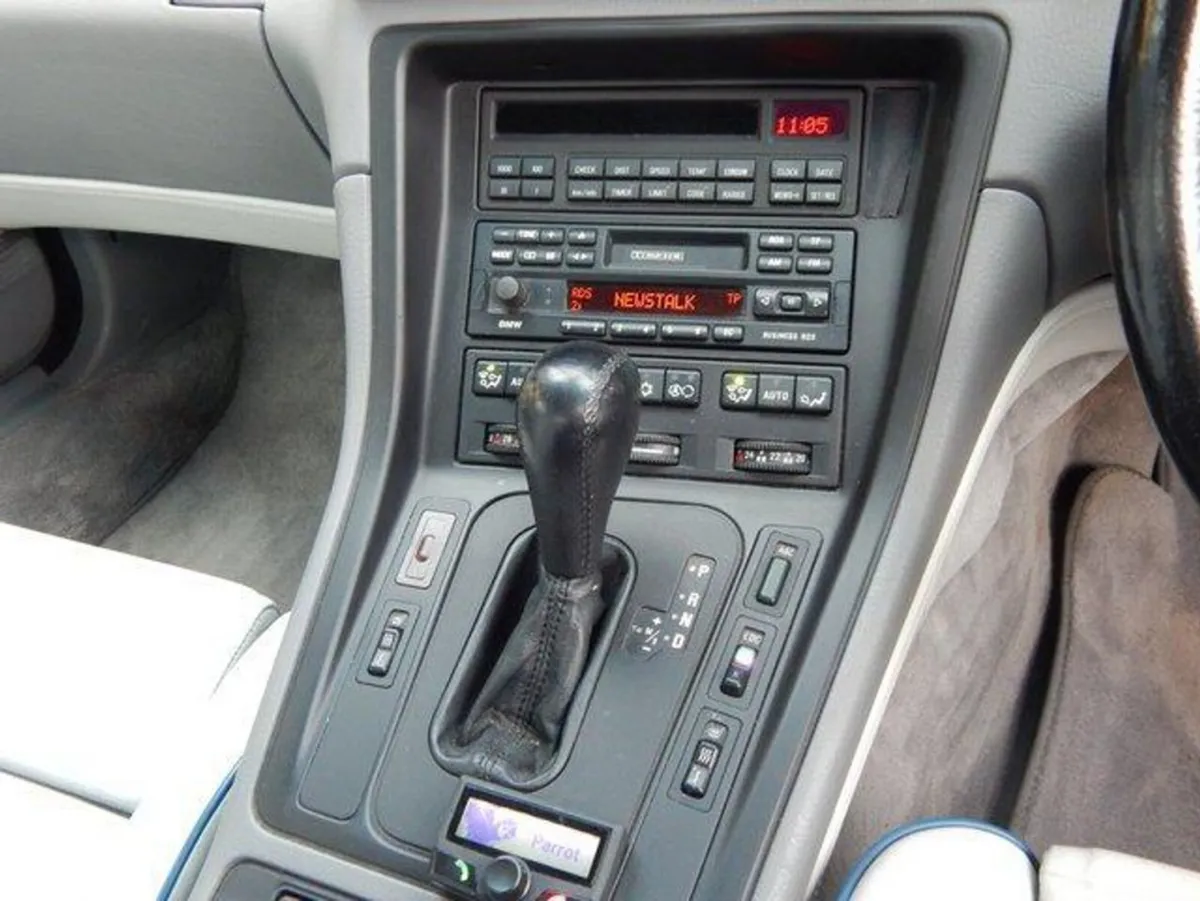 BMW 8-Series Coupe, Petrol, 1999, Blue