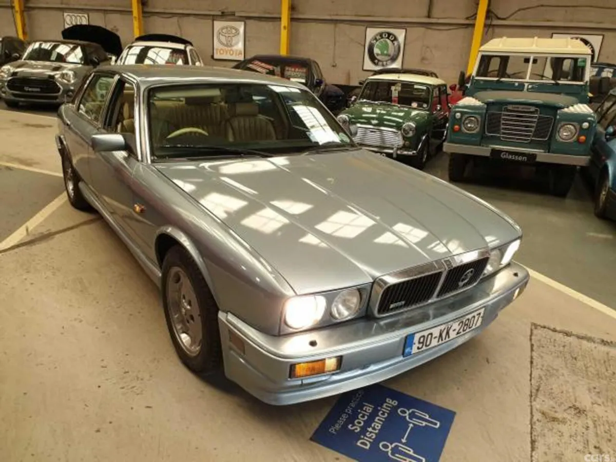 Jaguar XJ Saloon, Petrol, 1990, Blue