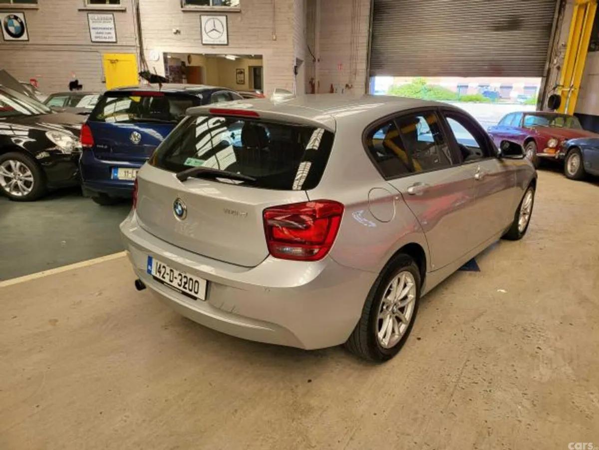 BMW 1-Series Hatchback, Diesel, 2014, Silver