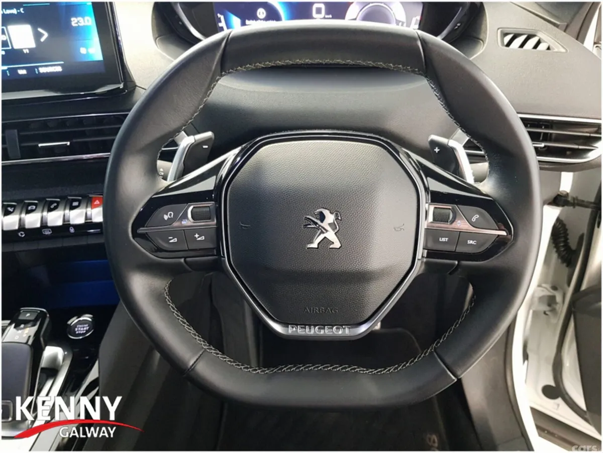 Peugeot 3008 MPV, Diesel, 2023, White