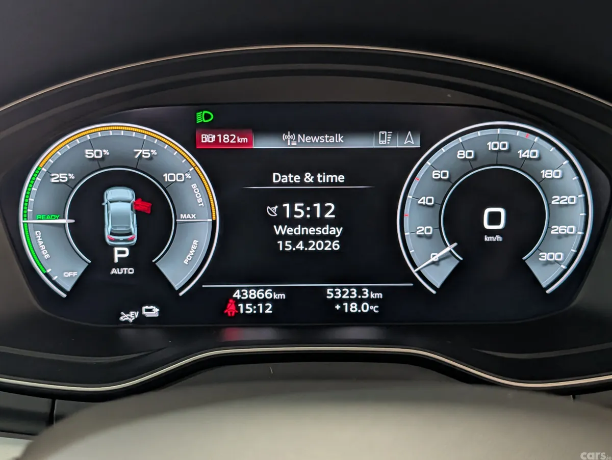 Audi Q5 SUV, Petrol Plug-in Hybrid, 2024, White