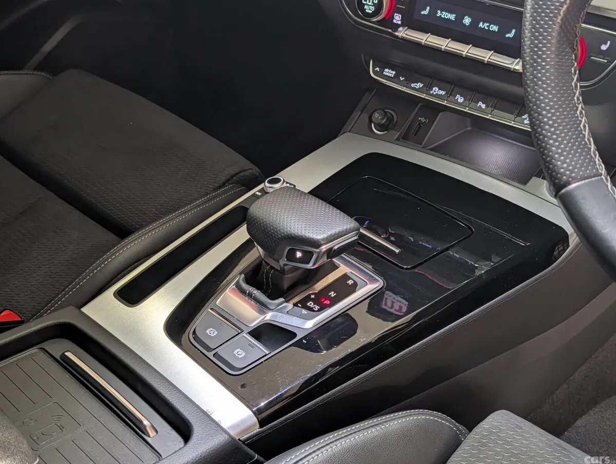 Audi Q5 SUV, Petrol Plug-in Hybrid, 2024, White