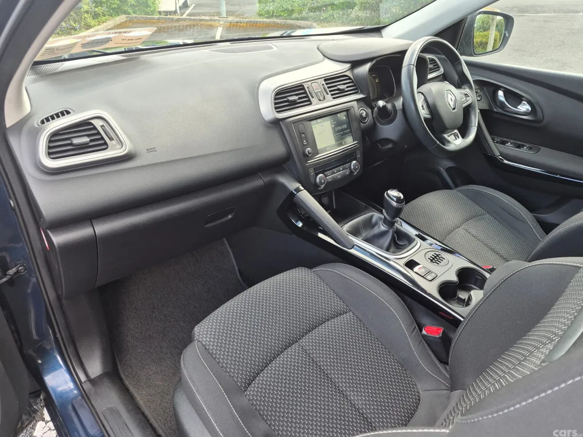 Renault Kadjar SUV, Diesel, 2016, Blue