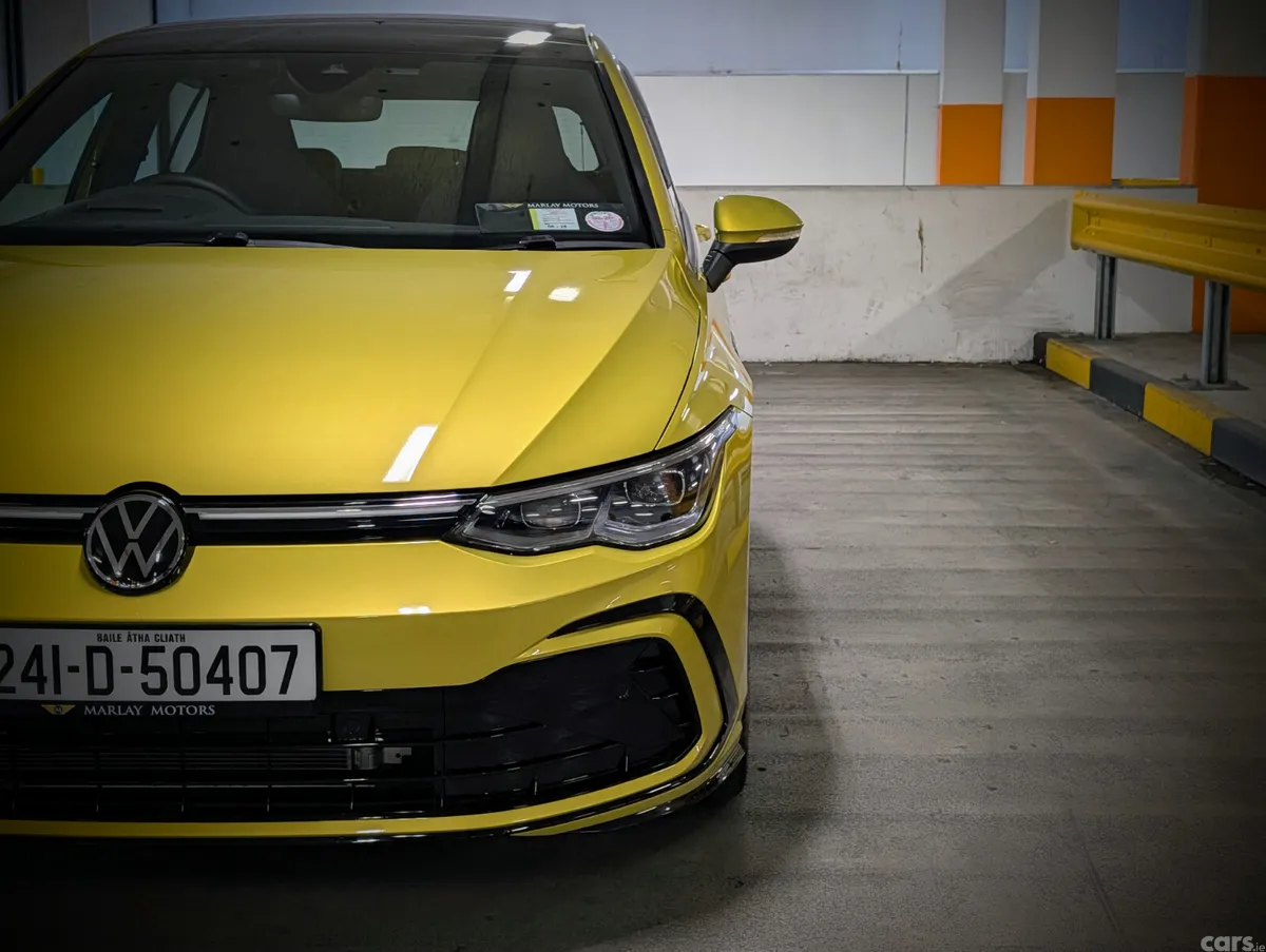 Volkswagen Golf Hatchback, Diesel, 2024, Yellow