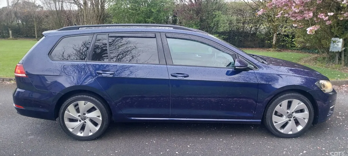 Volkswagen Golf Estate, Diesel, 2018, Blue
