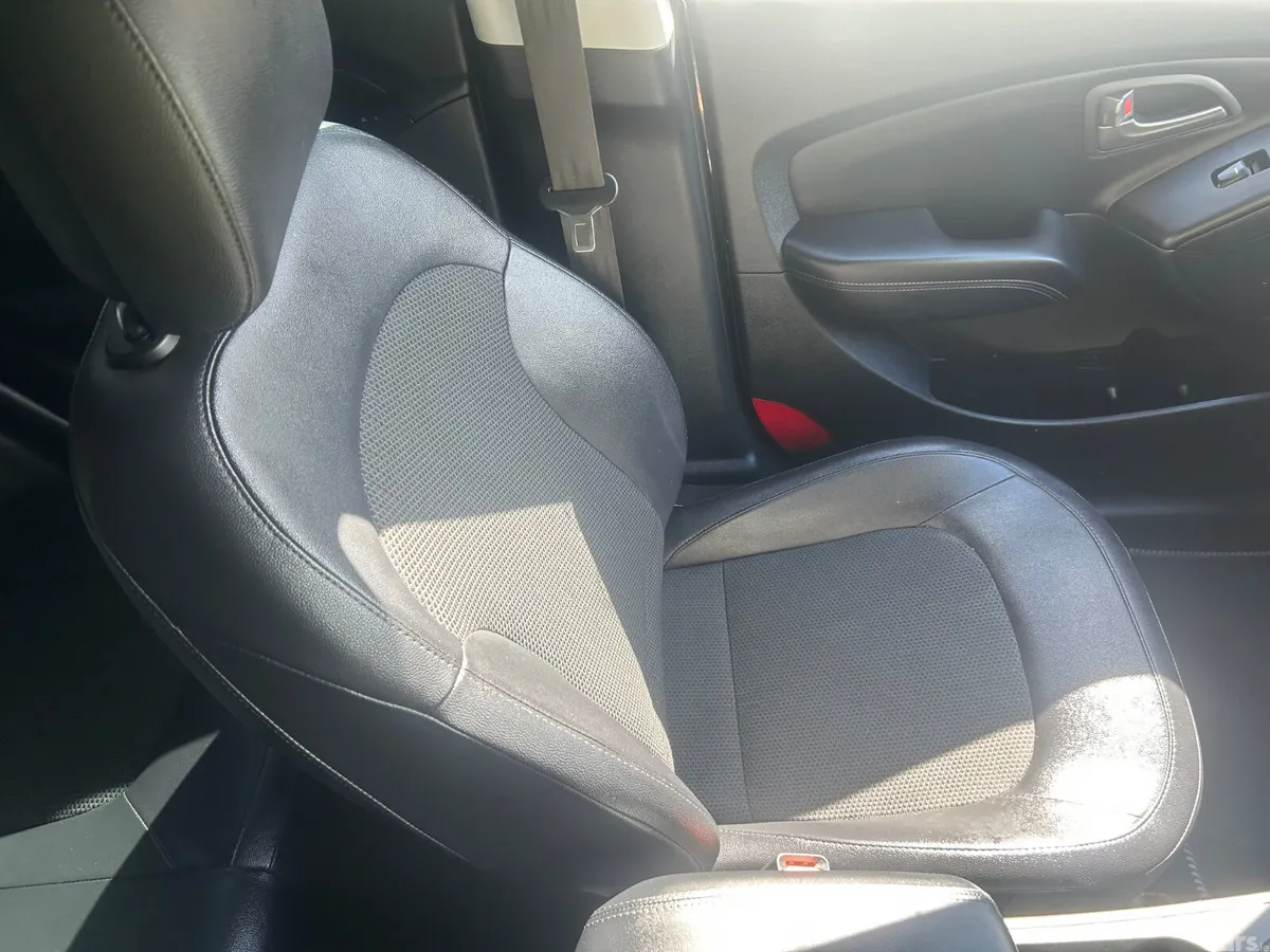 Hyundai ix35 SUV, Diesel, 2015, Black