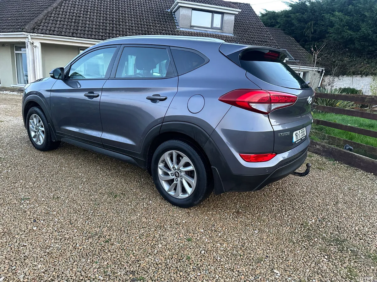 Hyundai Tucson SUV, Diesel, 2016, Grey