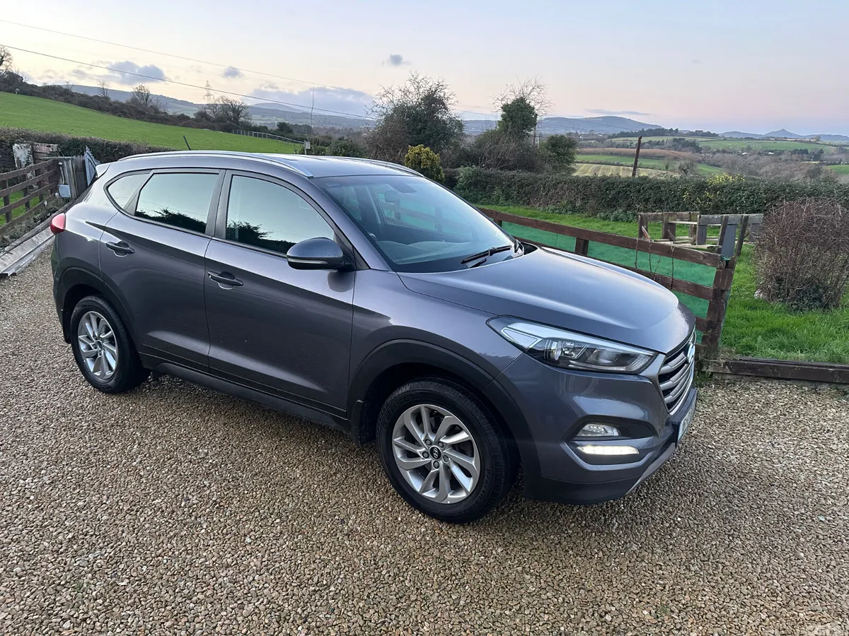 Hyundai Tucson SUV, Diesel, 2016, Grey