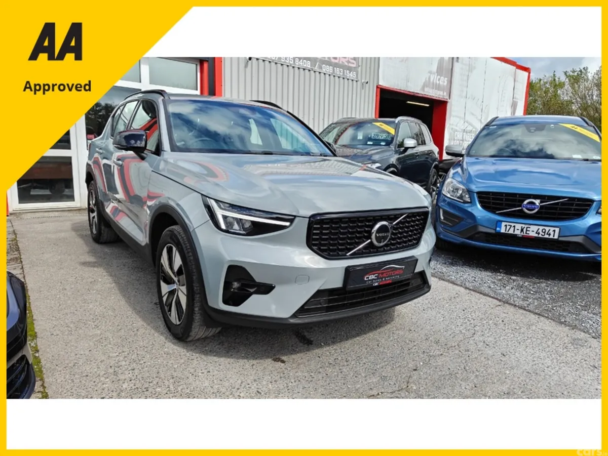 Volvo XC40 SUV, Petrol Plug-in Hybrid, 2023, Grey