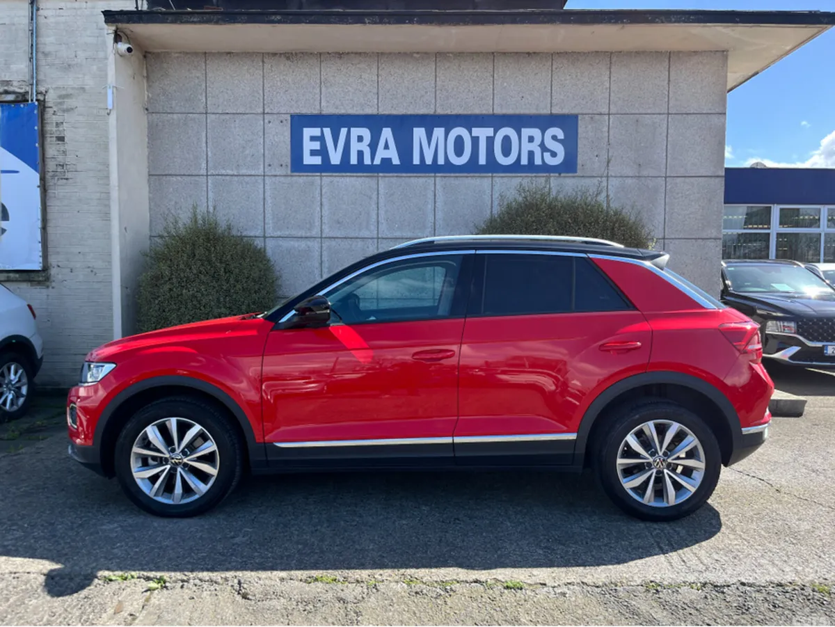 Volkswagen T-Roc SUV, Diesel, 2021, Red
