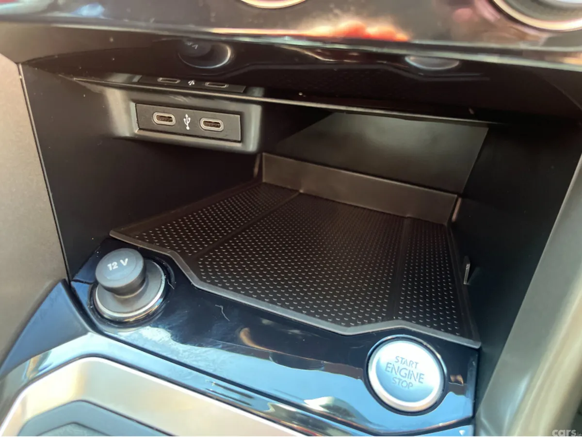 Volkswagen T-Roc SUV, Diesel, 2021, Red