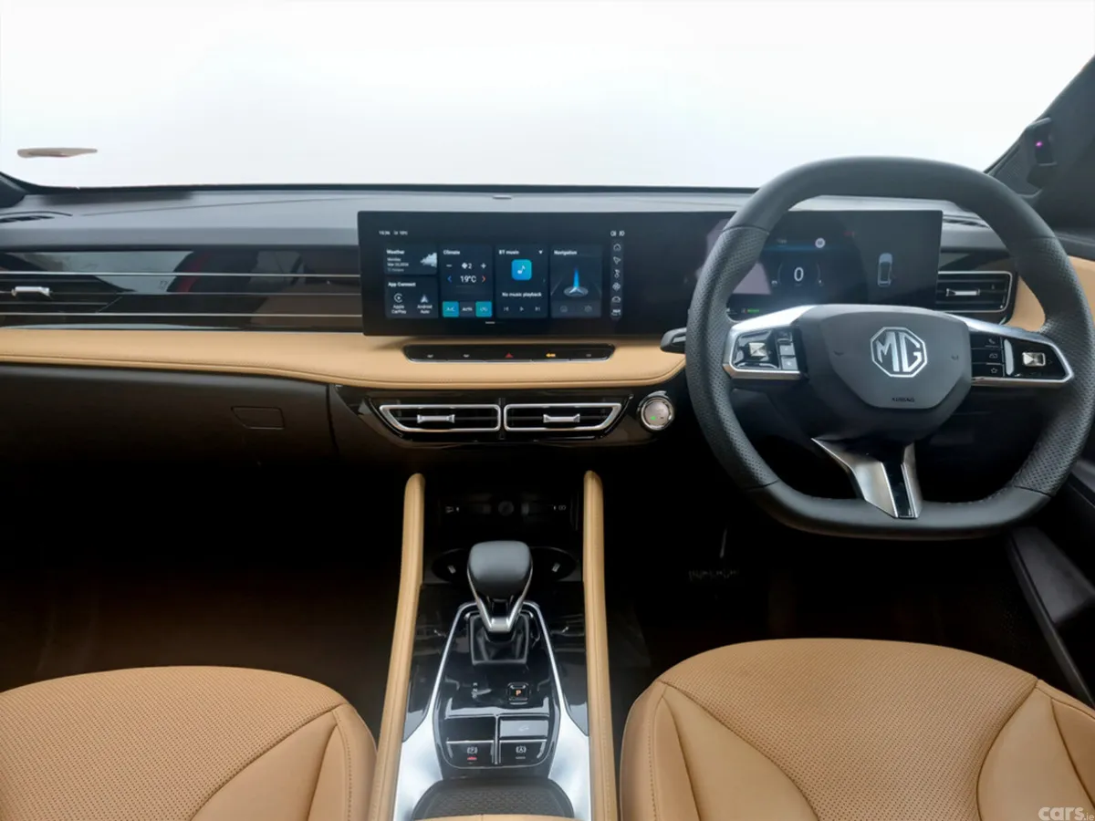 MG HS SUV, Petrol Plug-in Hybrid, 2026, Red