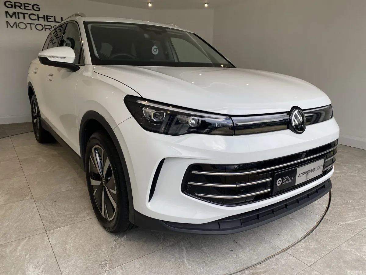 Volkswagen Tiguan SUV, Petrol Hybrid, 2024, White