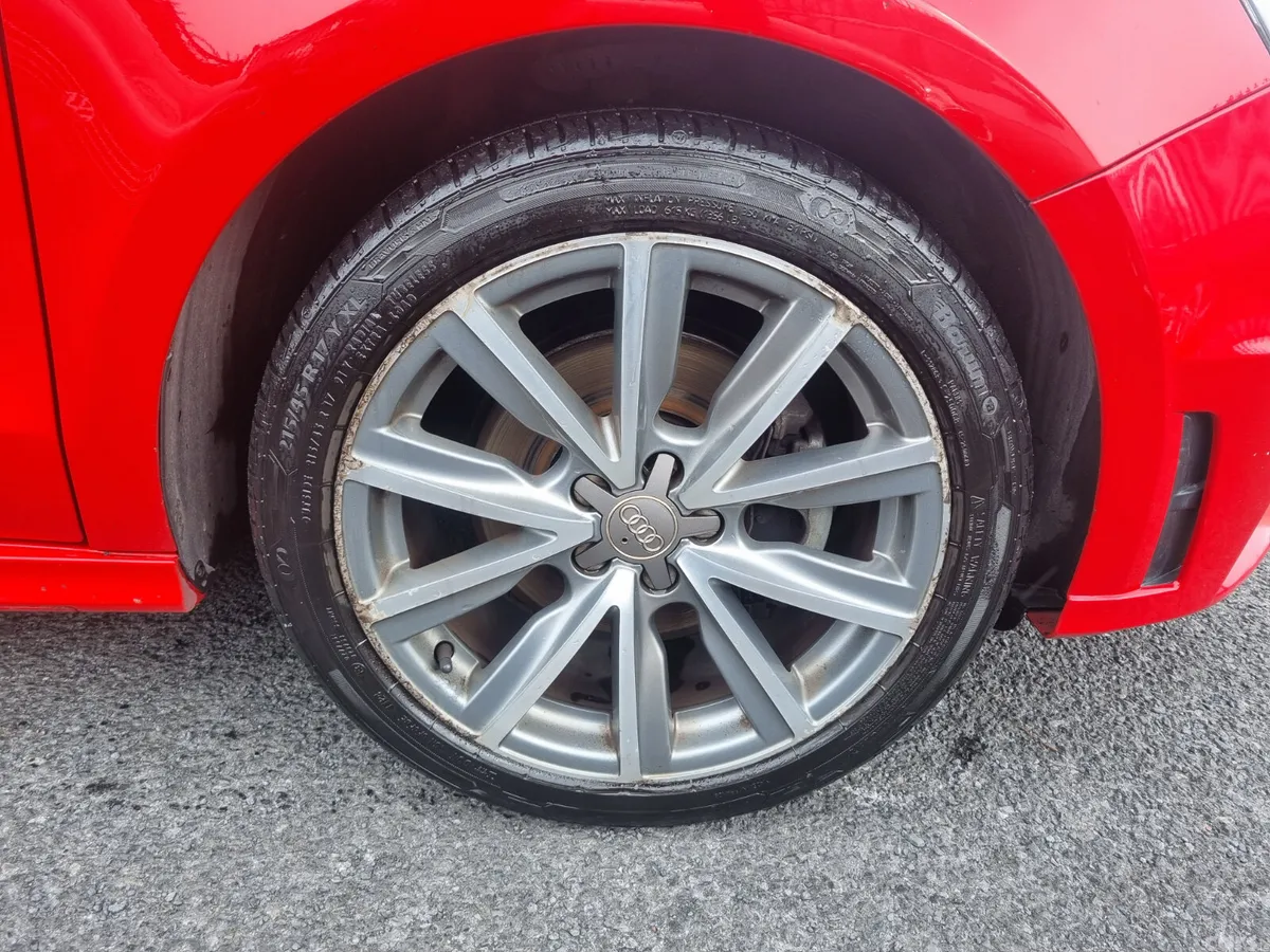 Audi A1 Hatchback, Diesel, 2014, Red