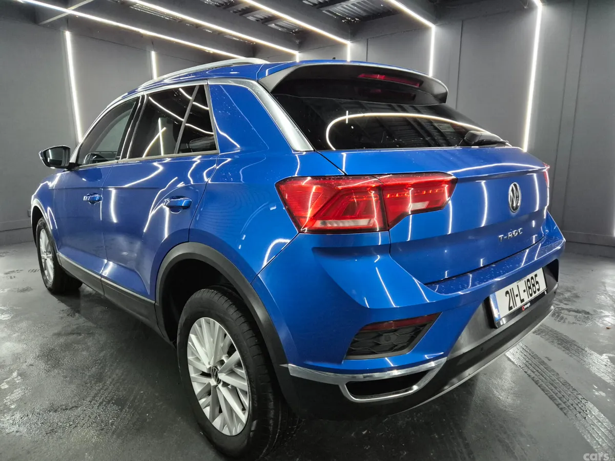 Volkswagen T-Roc SUV, Diesel, 2021, Blue
