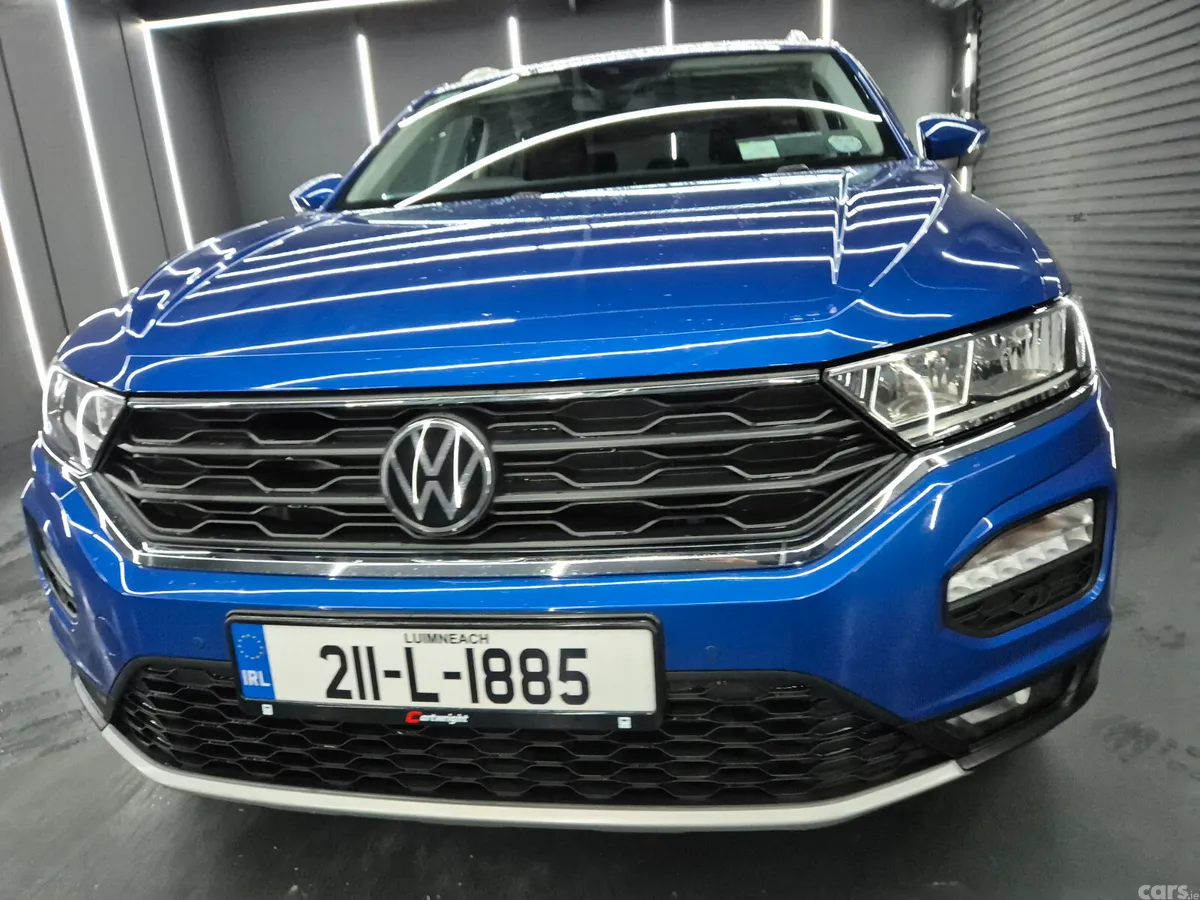 Volkswagen T-Roc SUV, Diesel, 2021, Blue