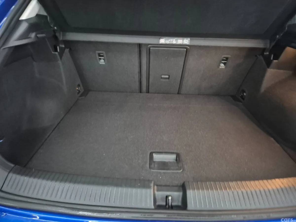 Volkswagen T-Roc SUV, Diesel, 2021, Blue