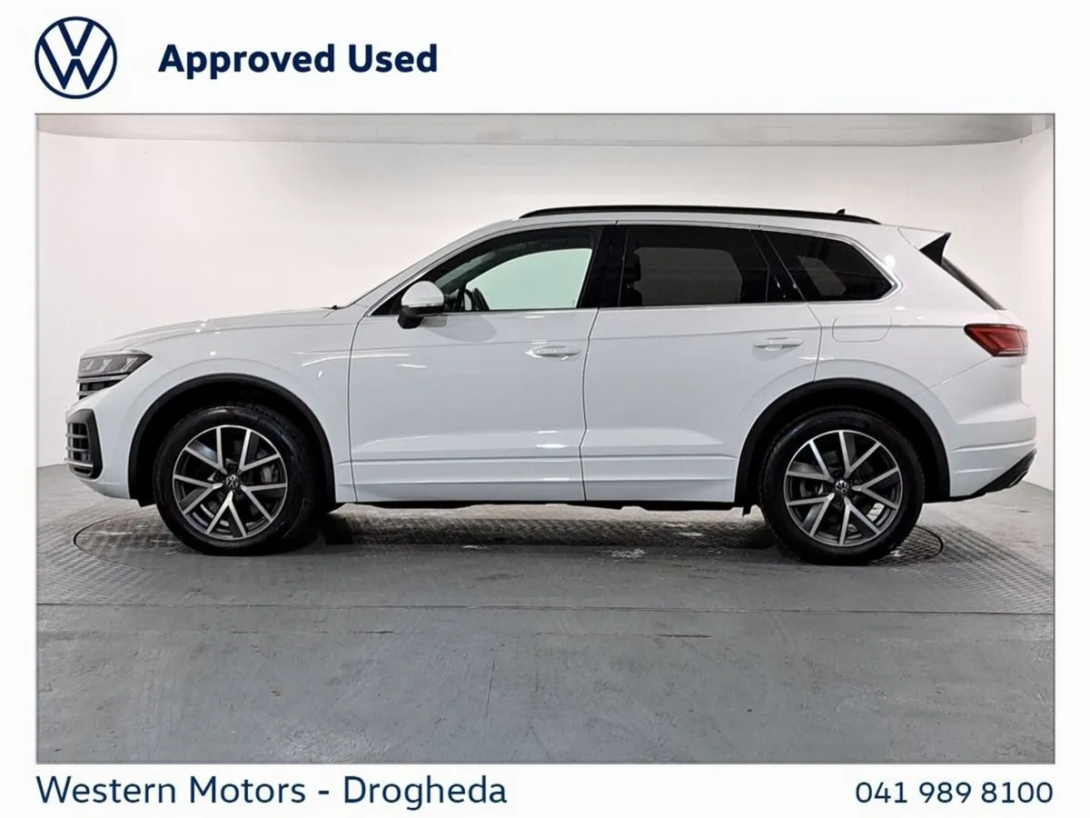 Volkswagen Touareg SUV, Petrol Plug-in Hybrid, 2024, White