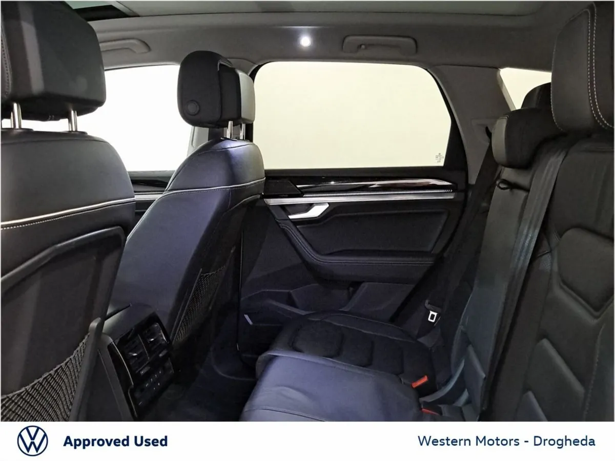 Volkswagen Touareg SUV, Petrol Plug-in Hybrid, 2024, White