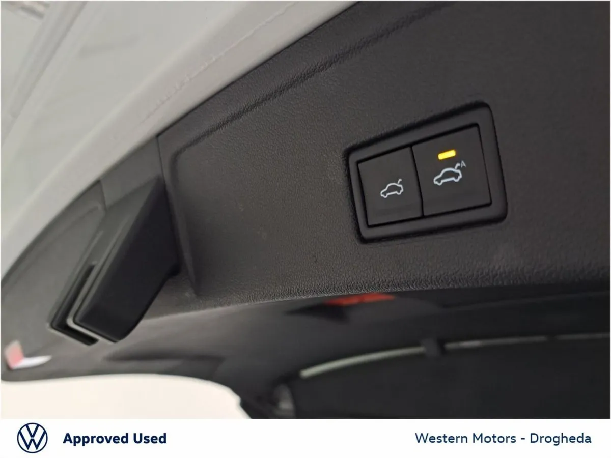 Volkswagen Touareg SUV, Petrol Plug-in Hybrid, 2024, White