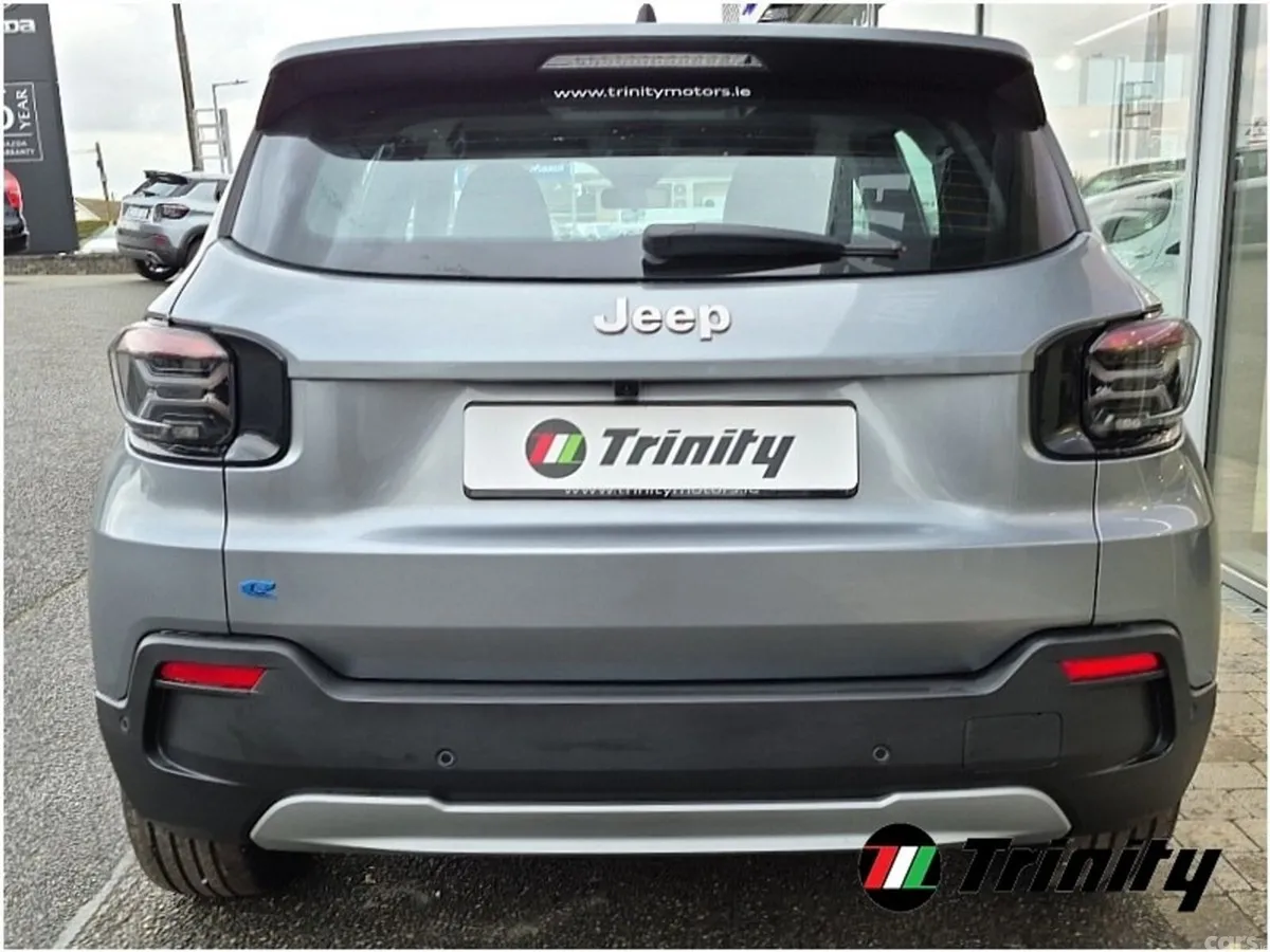 Jeep Avenger SUV, Electric, 2026, Grey