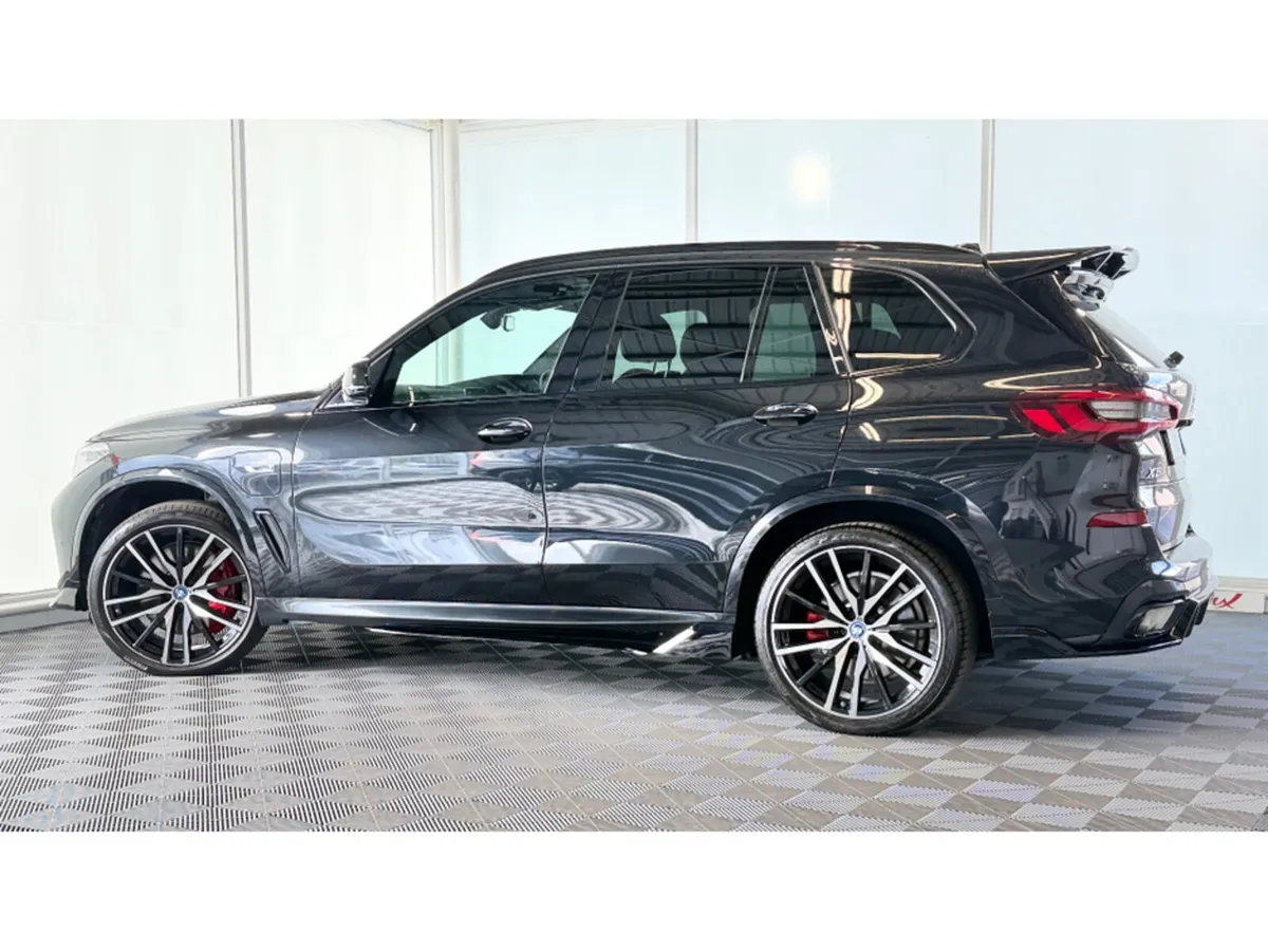 BMW X5 SUV, Petrol Hybrid, 2022, Black