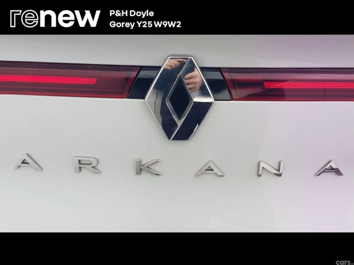 Renault Arkana Hatchback, Petrol, 2022, White