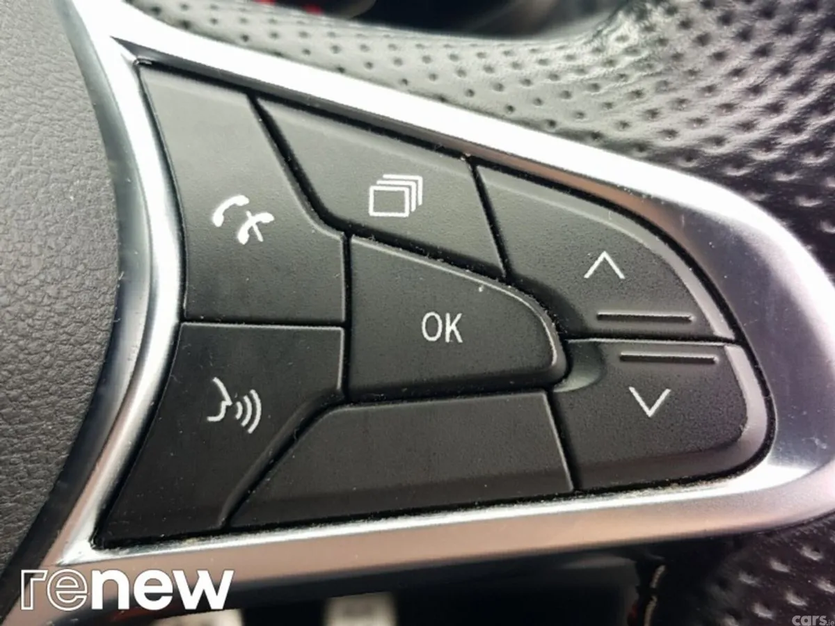Renault Arkana Hatchback, Petrol, 2022, White