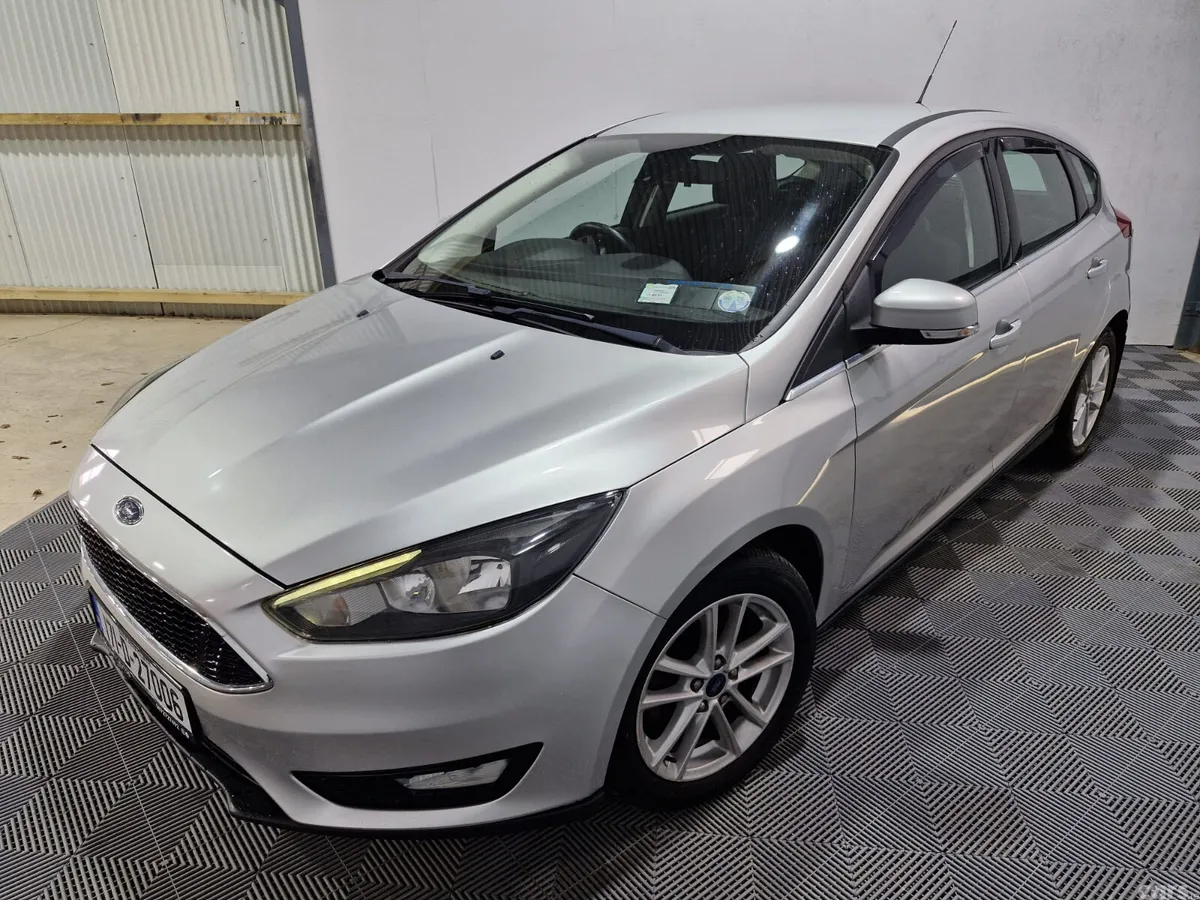 Ford Focus Hatchback, Diesel, 2017, Grey