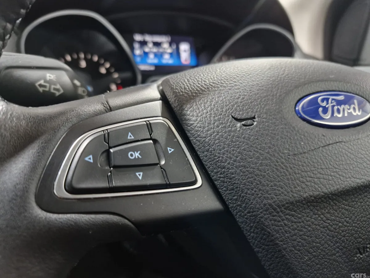 Ford Focus Hatchback, Diesel, 2017, Grey