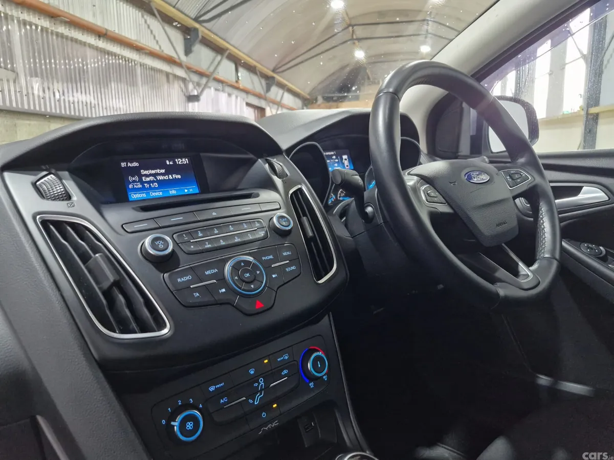 Ford Focus Hatchback, Diesel, 2017, Grey