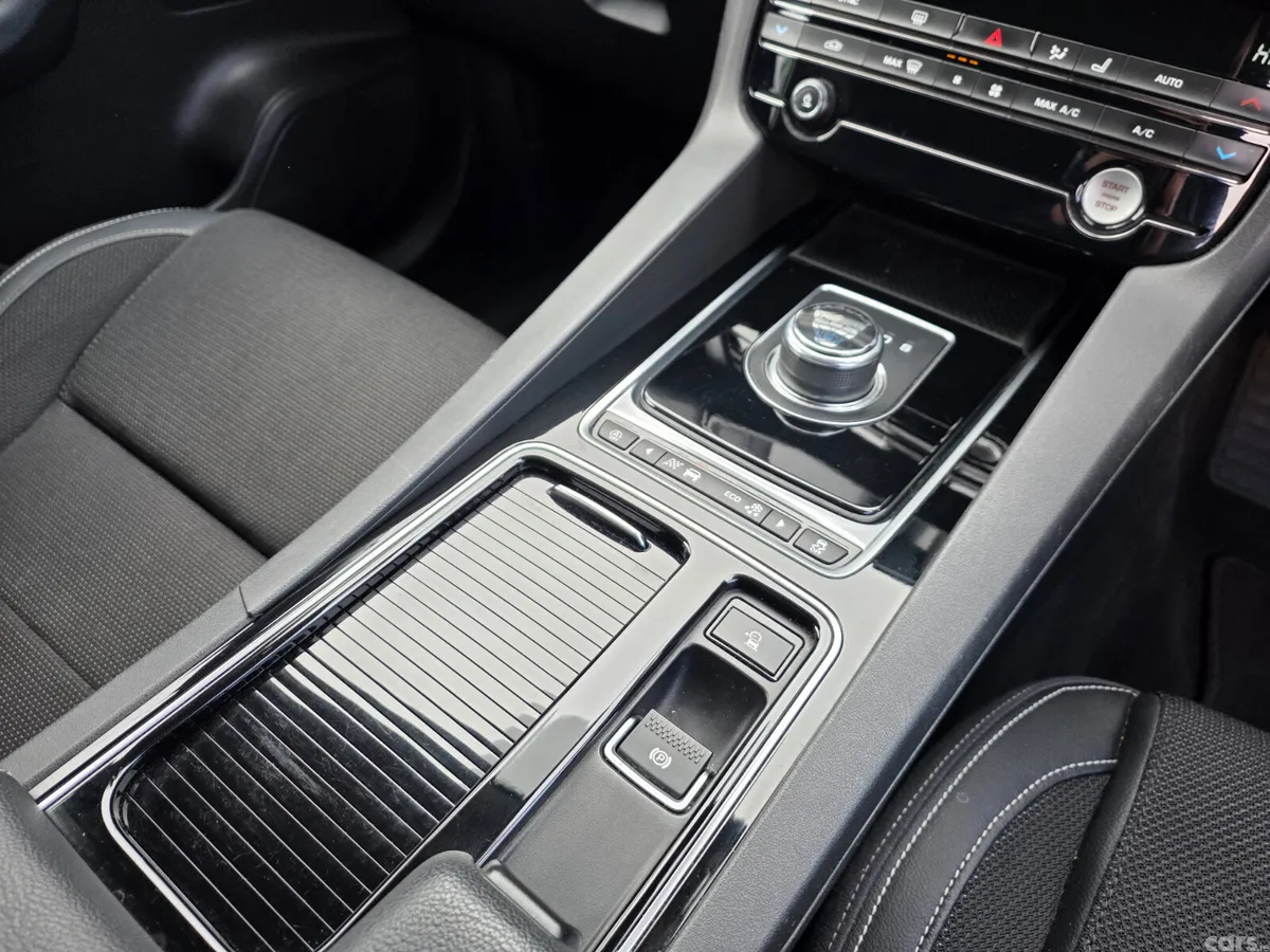 Jaguar F-Pace SUV, Diesel, 2018, Red
